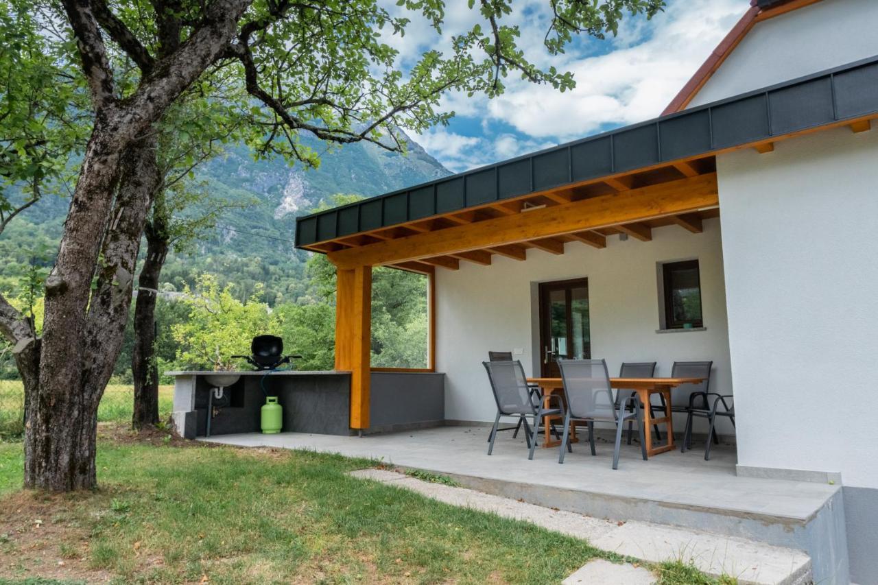 House Hiperbola & Outdoor Activities Lägenhet Bovec Exteriör bild
